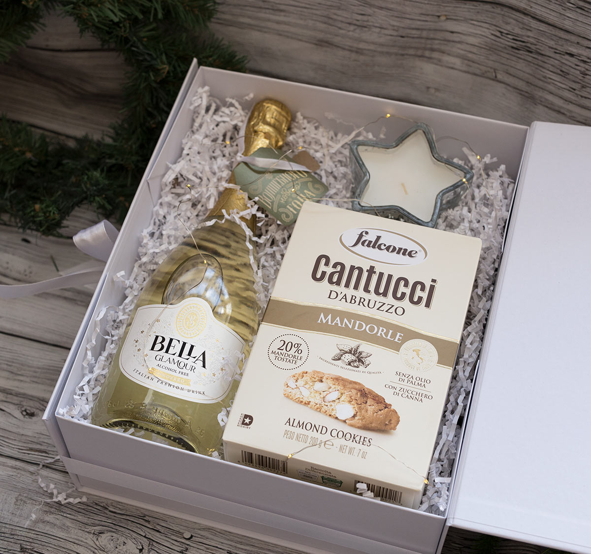 Подарочный новогодний набор Cantucci с шампанским